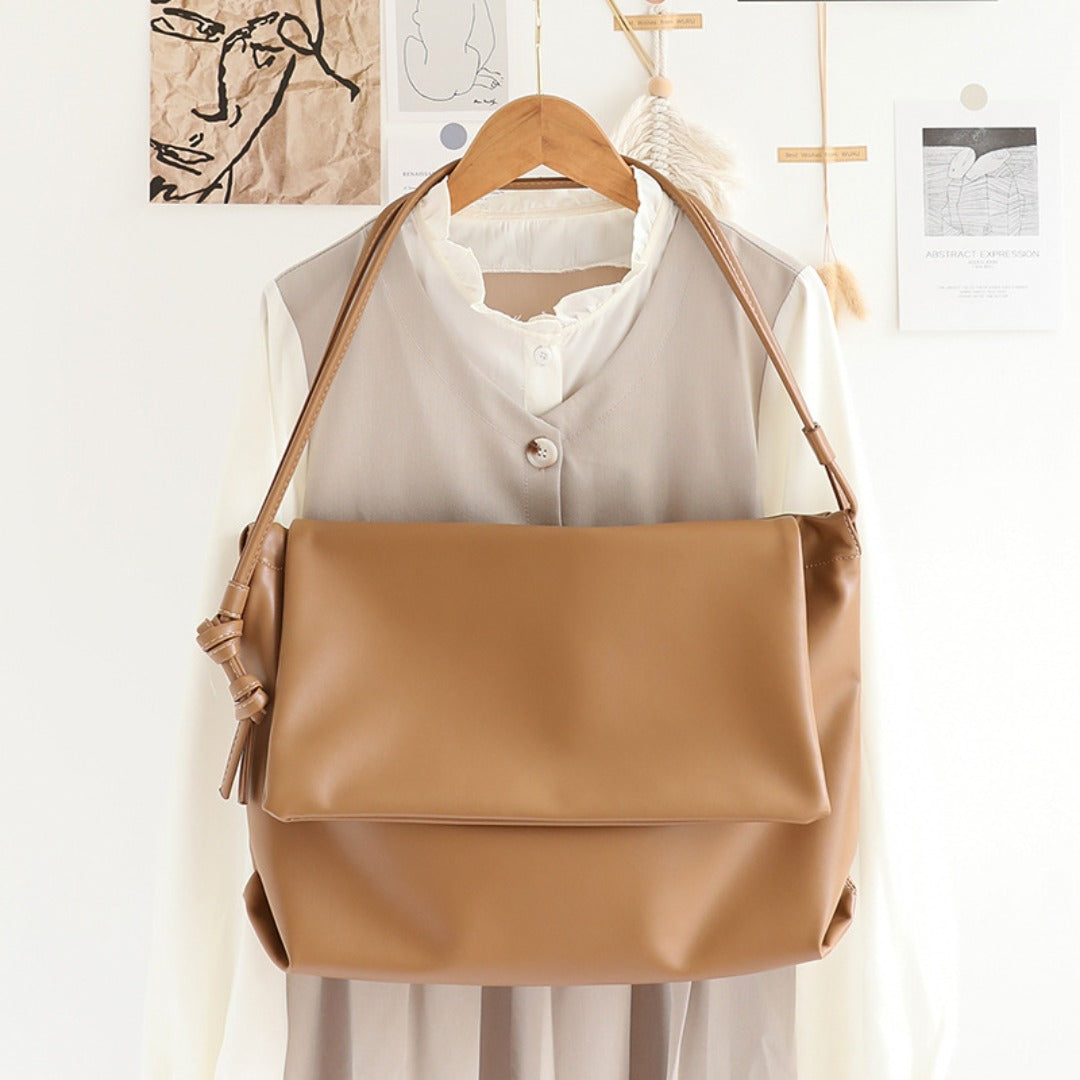 Charlotte Hobo Bag